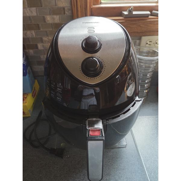 Louisville Home Pickup - Farberware Air Fryer In Excellent Condition - See Photos