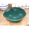 Image 1 : Vintage Italian Porcelain "DE SILVA" Fabrique en Italia Covered  9 1/2 Inch Pot  - Exc cond