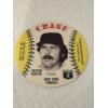 Image 1 : 1976 Catfish Hunter Crane Isaly's Disc Baseball Card - Mint Condition