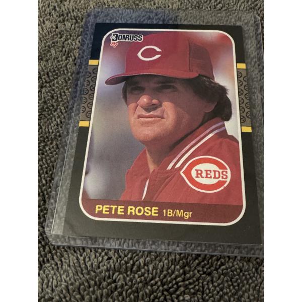 1987 Donruss Pete Rose Reds Baseball Card - Mint Condition - Very High Grade