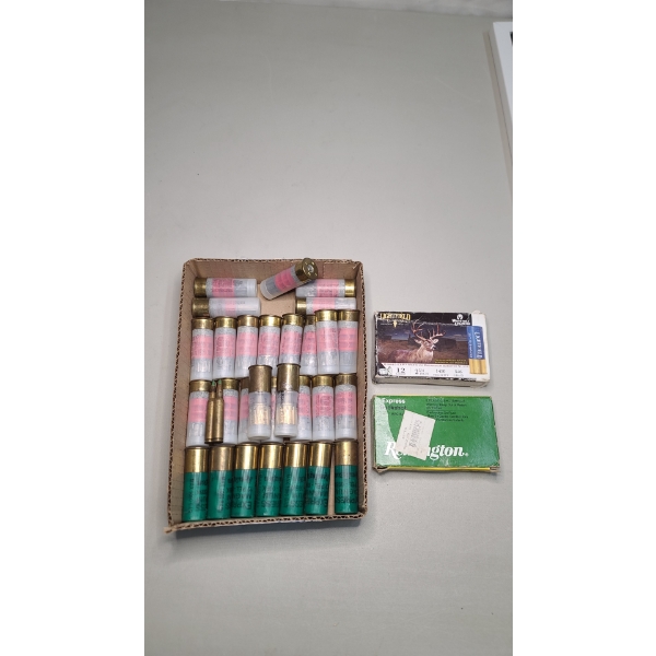 Assorted 12 Gauge Shotgun Ammunition Including Buckshot/Slugs 