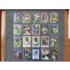 Image 1 : 20 Assorted Near Mint Veteran Parallel Football Trading Cards in Protective Toploaders