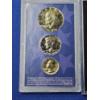 Image 10 : Lot of Assorted Coins & Collections: Proof Set, 24kt Gold Collection, Uncirculated Quarters