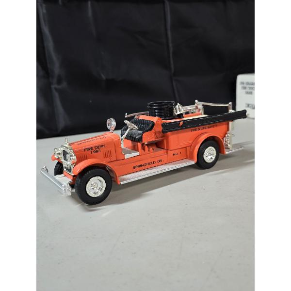 ERTL 1/30 Scale Die-Cast Model of 1926 Seagrave Fire Truck - Excellent Condition with Box