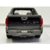 Image 7 : Welly 1:24 scale diecast model of a 2002 Chevrolet Avalanche pickup truck 