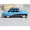 Image 2 : 1951 Ford Crestliner Diecast Model Car 1:32 Scale - National Motor Museum Mint