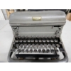 Image 2 : Vintage Royal KMG Manal Typewriter