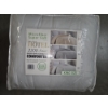 Image 1 : Plush Hotel King Microfiber Down Alternative White Comforter