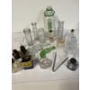 Image 2 : Glassware - Miscellaneous Items - 2 Gun Glasses - Tongs - 24 total items - Royal Blue Skrip Successo