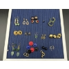 Image 1 : Large Lot of Earrings - Costume Jewelry - Beautiful Pieces - Leaf Earrings - Buttons - Frog Earrings