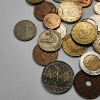 Image 5 : Lot of Assorted Foreign Coins: Canada, Euros, Spain, & More - See Photos!
