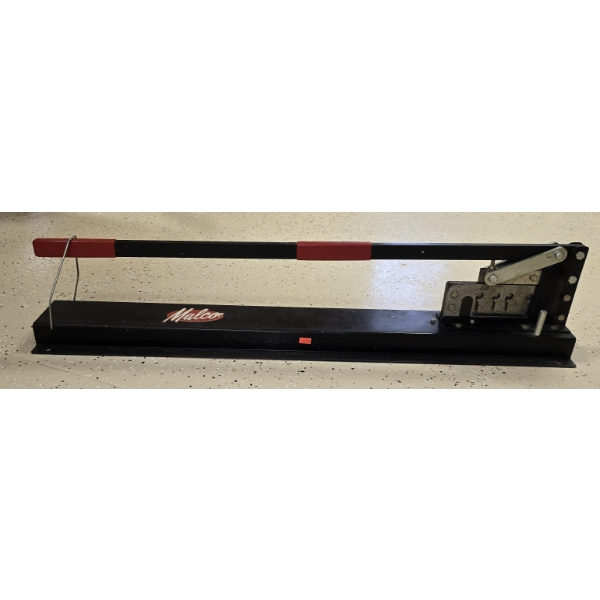 Malco Steel Metal Stud Cutter
