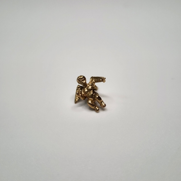 14K Yellow Gold Cherub/ Angel Pin - Total Weight: 0.8g