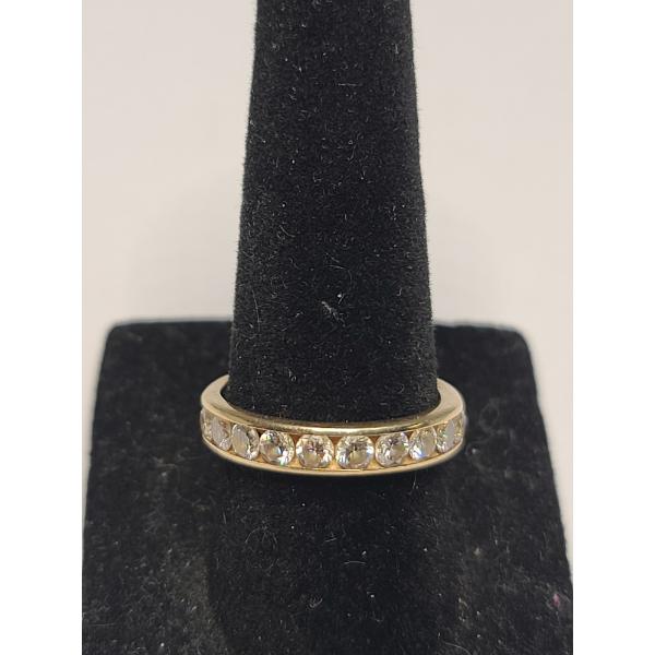 14K Yellow Gold Channel Set Diamond Band Ring - Size 7 - Weight: 3.4g