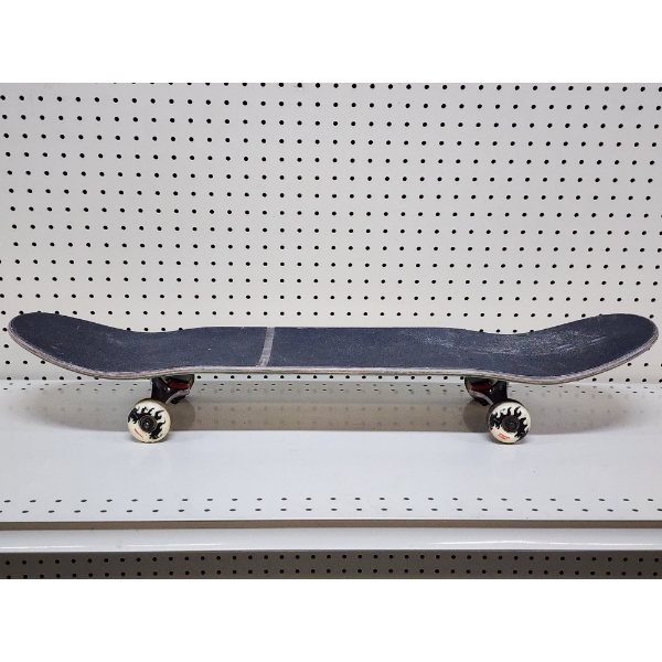 Globe Professional Brand 32" Long Skateboard ~ Ready To Ride!