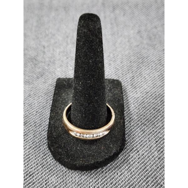 14K Gold Ring Ft. 1 Carat Worth of Diamonds - Weighs About 7.7 Grams - Size 13 