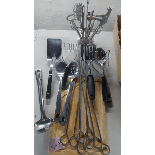 large Group Of Stainless Steel Grill & Cooking Utensils - Wooden Handels - See Pics