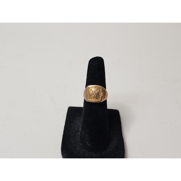 10K Yellow Gold Ring Total Weight 4.1g Size 4