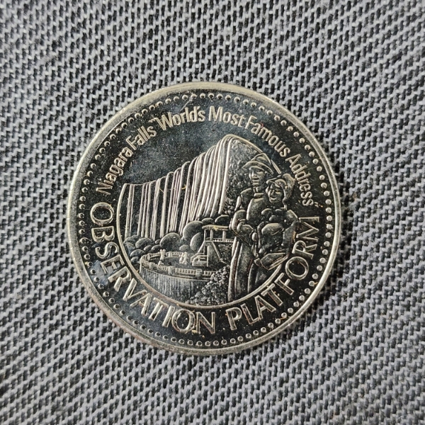 1983 Niagara Falls Canada Observation Platform Trade Dollar Collectible Coin 
