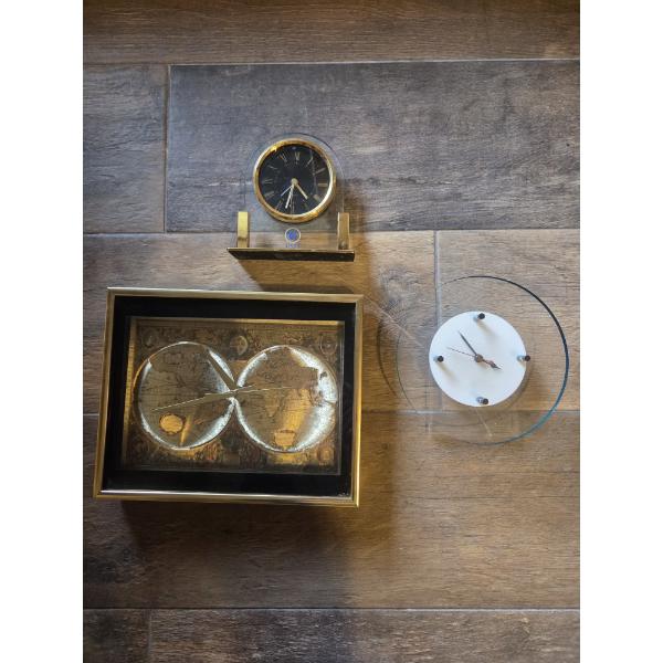 Classic Clock Collection. Beautiful & Work Perfectly