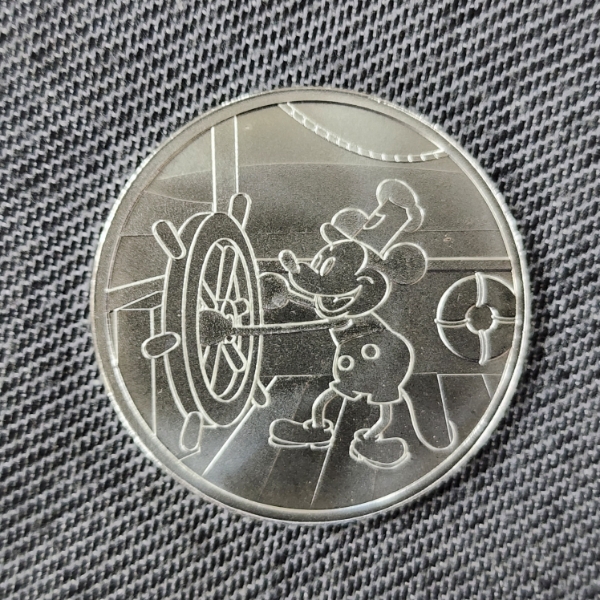 Disney Steamboat Willie One Ounce .999 Fine Silver Round ~ UNCIRCULATED, MINT CONDITION