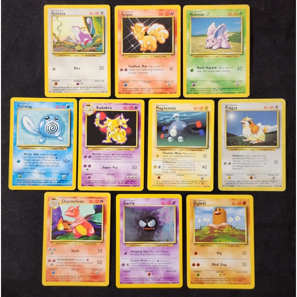 TEN Vintage 1999 ORIGINAL BASE SET Pokemon Trading Cards Ft. Gastly, Vulpix & MORE!