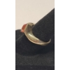 Image 3 : 14K Gold Ring With Princess-Cut Orange Stone & Clear Accent Stone - Size 7 - Weight: 5.1g