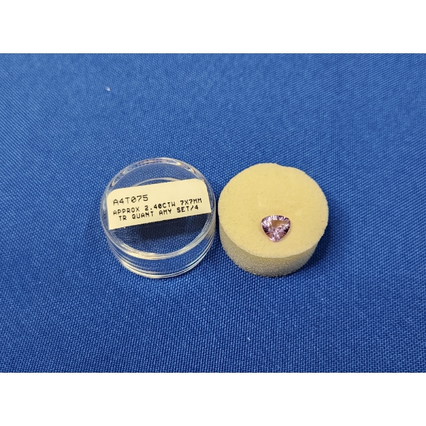 TR Quant Amythest Gemstone 7x7mm 2.48 Carat