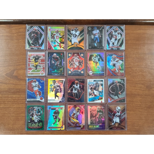 20 Assorted NUMBERED 1 OUT OF 75 Near Mint Parallel Football Trading Cards