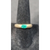 Image 1 : 14K Gold Ring With Green Stone - Size 6 - Total Weight: 2.9g