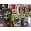 Image 18 : Large Lot of Over 50 Assorted Football Trading Cards Including Rookie Wave, Playoff, Mosaic, & More!