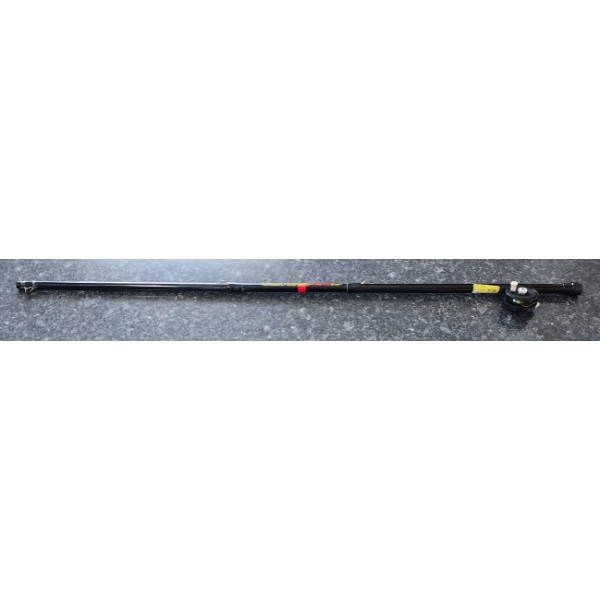 B & M BW3 10 Ft Black Widow Telescopic Pole 3 Sections W/ Crappie Reel - Good Condition! 