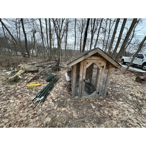 Chicken Coop & Fencing 
