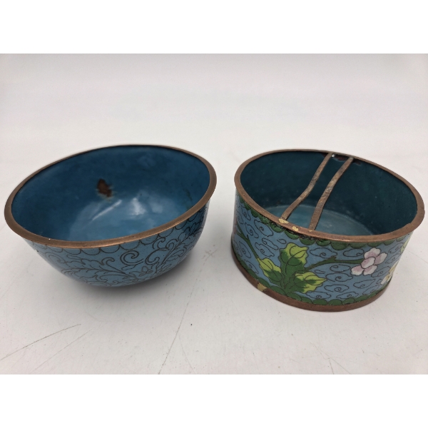 Pair Of Beautiful Chinese Enamelware Small Bowls