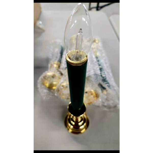 Brand New - Set Of Six (6) Battery Operated Candlestick Lights -s See Pics Bulbs Included