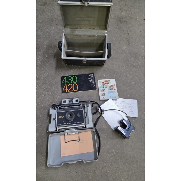 Pick Up Off Site- 115 Ely St. Alliance Oh. Vintage Polaroid Camera 