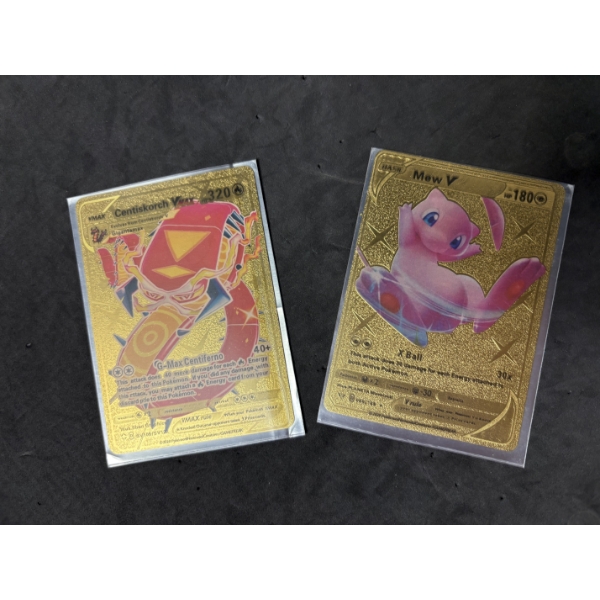 2 Pokémon Gold Cards - Mew V 2020 069/189 & 2020 Centiskorch Vmax SV109/SV122