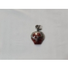 Image 1 : Disney Villains Evil Queen Poison Apple Pendant
