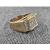 Image 3 : Classic Men's 10K Diamond Statement Ring (6.4g)