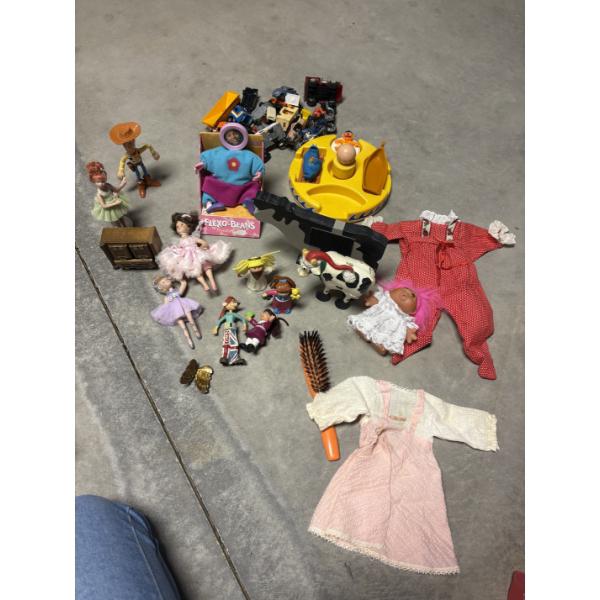 *Pick Up At Mantua Home-No Shipping Available* Miscellaneous Assortment of Toys - Baby Doll Dresses 