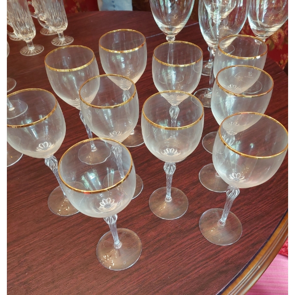 Quantity 10 - Clear 7" Brandy Glasses As Shown - Gently Used