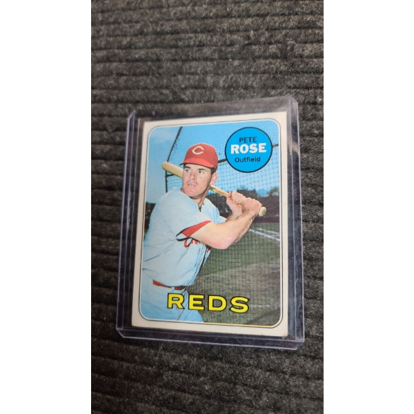 1969 Topps Pete Rose #120 Cincinnati Reds Legend Baseball Card