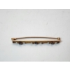 Image 2 : 10K Gold Pin with Dark Blue Stones and Pearls Total Weight 2.5g