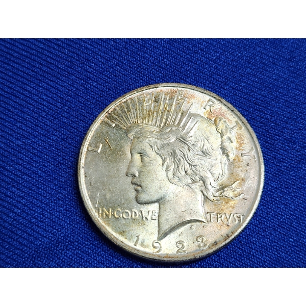 1922 U.S. Silver Peace Dollar