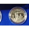 Image 5 : United States 1986 Liberty Coin Set Ft. Silver Dollar & Clad Half Dollar in Original Packaging 