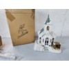 Image 2 : Vintage Avon "Holiday Splendor" Lighted Fiber Optic Church - Working & Excellent Condition!