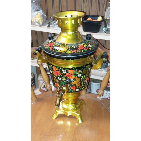 Beautiful Embellished Gold Russian Samovar - See Pics