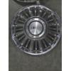 Image 2 : Five Vintage Ford Hubcaps