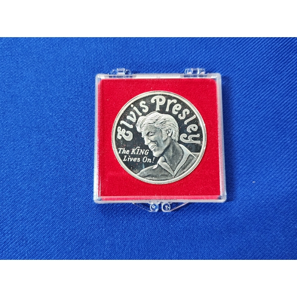 Elvis Presley "The King Lives On!" One Troy Ounce .999 Fine Silver Round in Nice Display Capsule