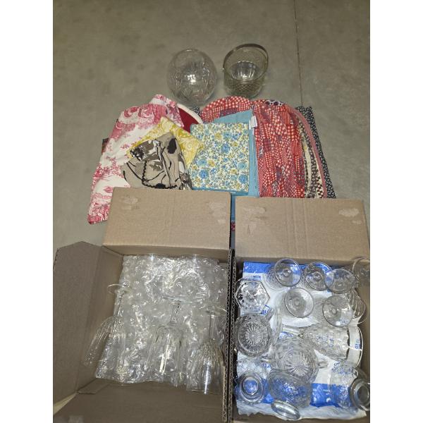 *Pick Up At Mantua Home-No Shipping Available* Beautiful Vintage Placemats & Table Cover Collection,